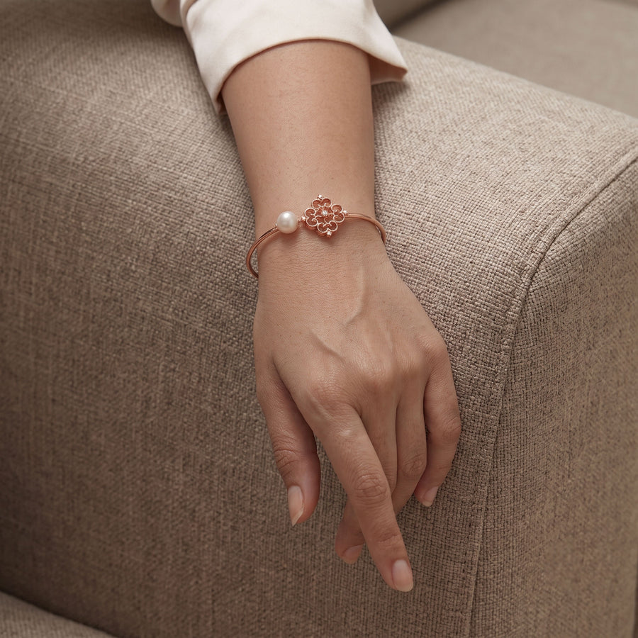 Blessings Pearl Twisty Bangle - Carrie K.