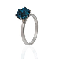 Baby Hexa Ring - Carrie K. 