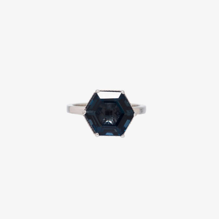 Hexa Ring - Carrie K. 