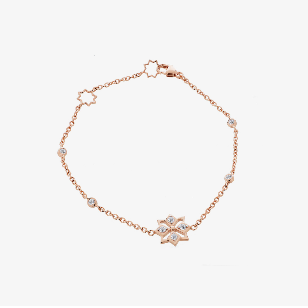 Star Mini Center Bracelet (14K Gold) - Carrie K. 